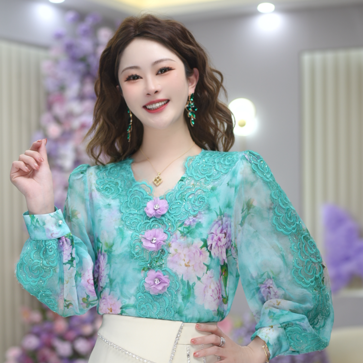 米娅 春季新款流行时尚气质碎花衬衫感轻奢百搭上衣女 DY5691