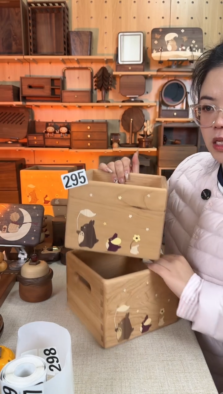 木295号微瑕樱桃木龙猫方形收纳筐