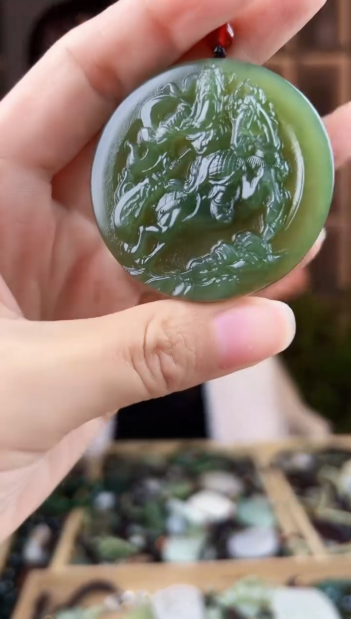 颈饰未镶嵌和田玉拍一发一，多样性发货