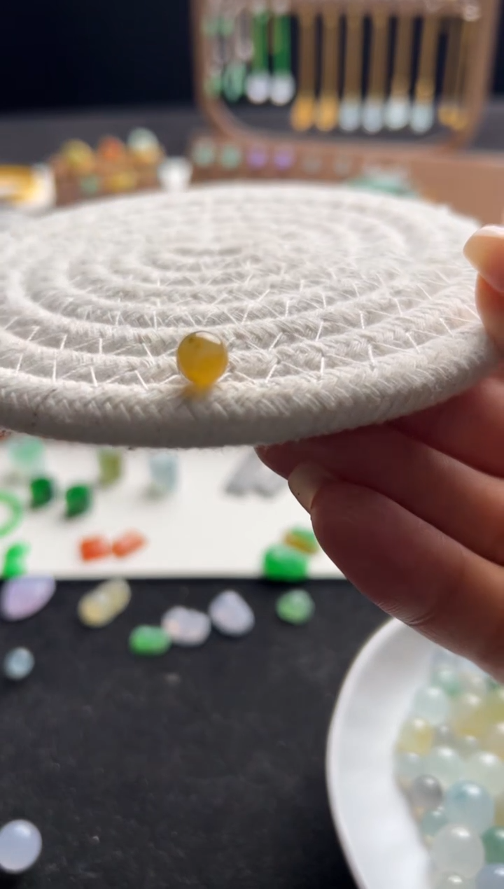 【闪购商品】定制翡翠未镶嵌7#黄圆珠1500+150-nxl111