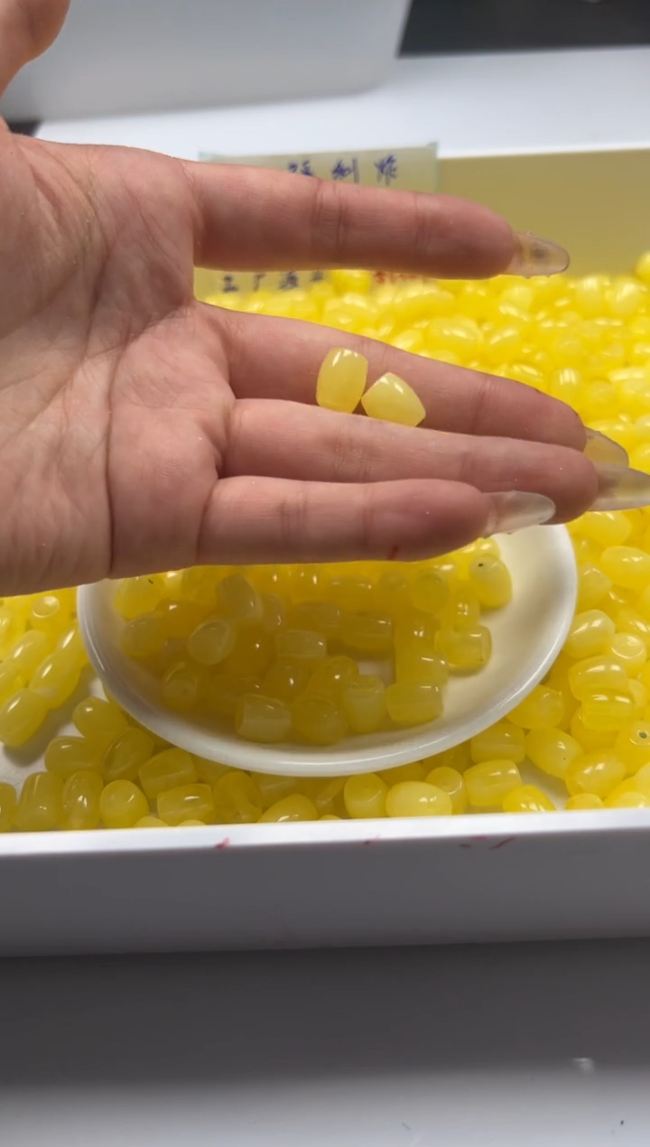 未镶嵌颈饰蜜蜡w916蜜蜡桶珠10*8mm*6颗