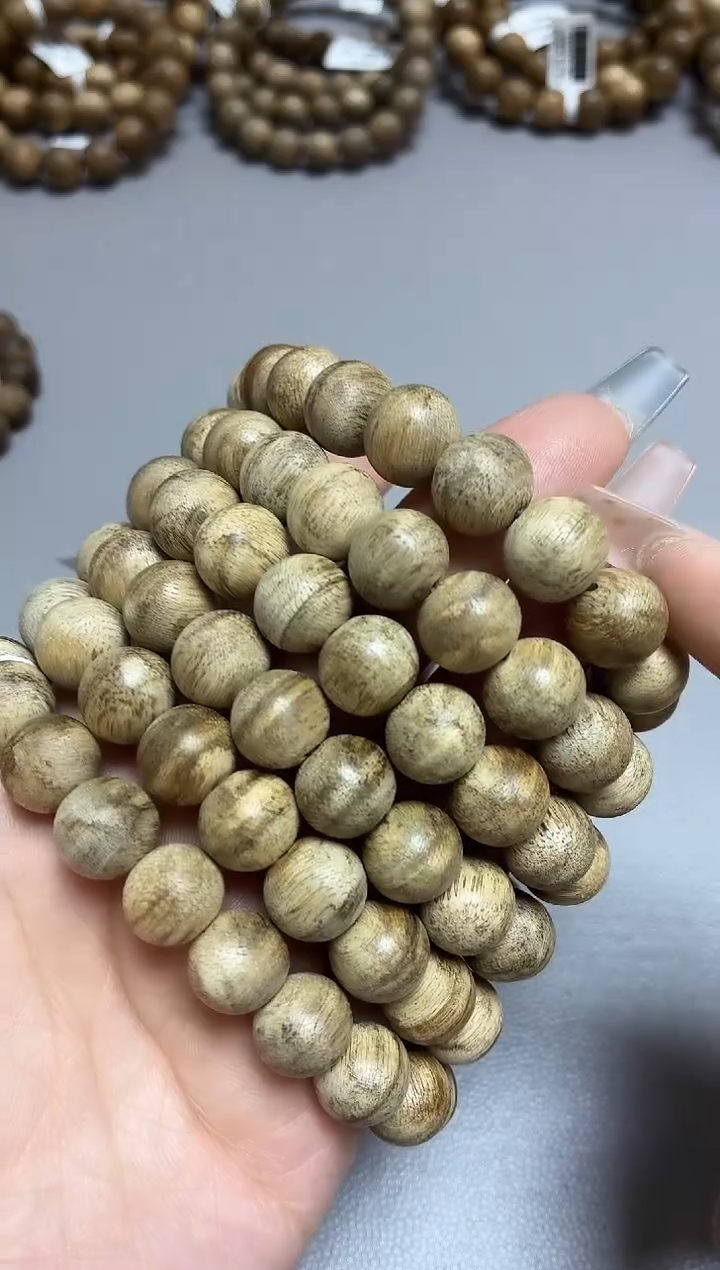 沉香手串东马圆珠单圈1.2微瑕多样性发其一