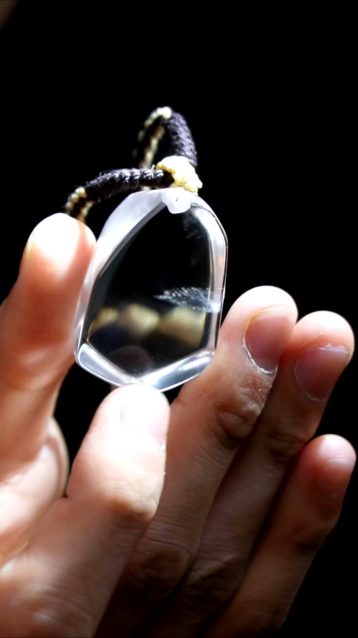 吊坠(赠链)未镶嵌水晶水晶