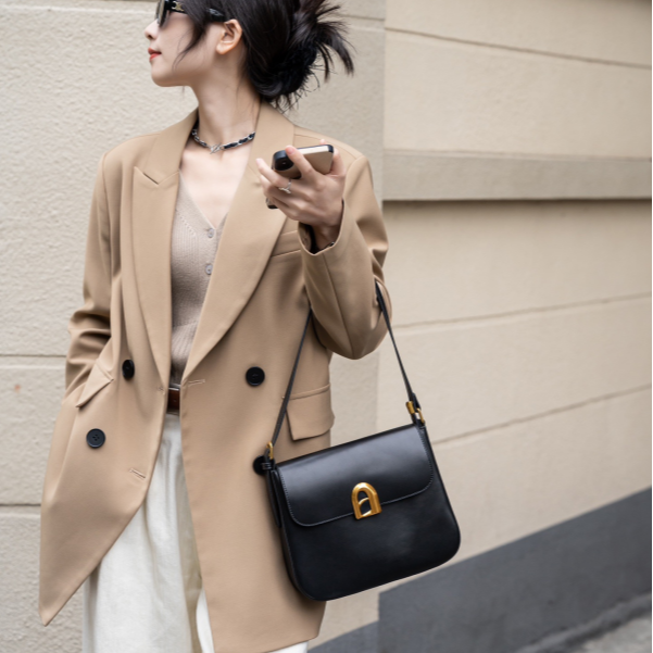 【广州特特】J-6135-黑色高雅女士百搭休闲时尚肩包多功能