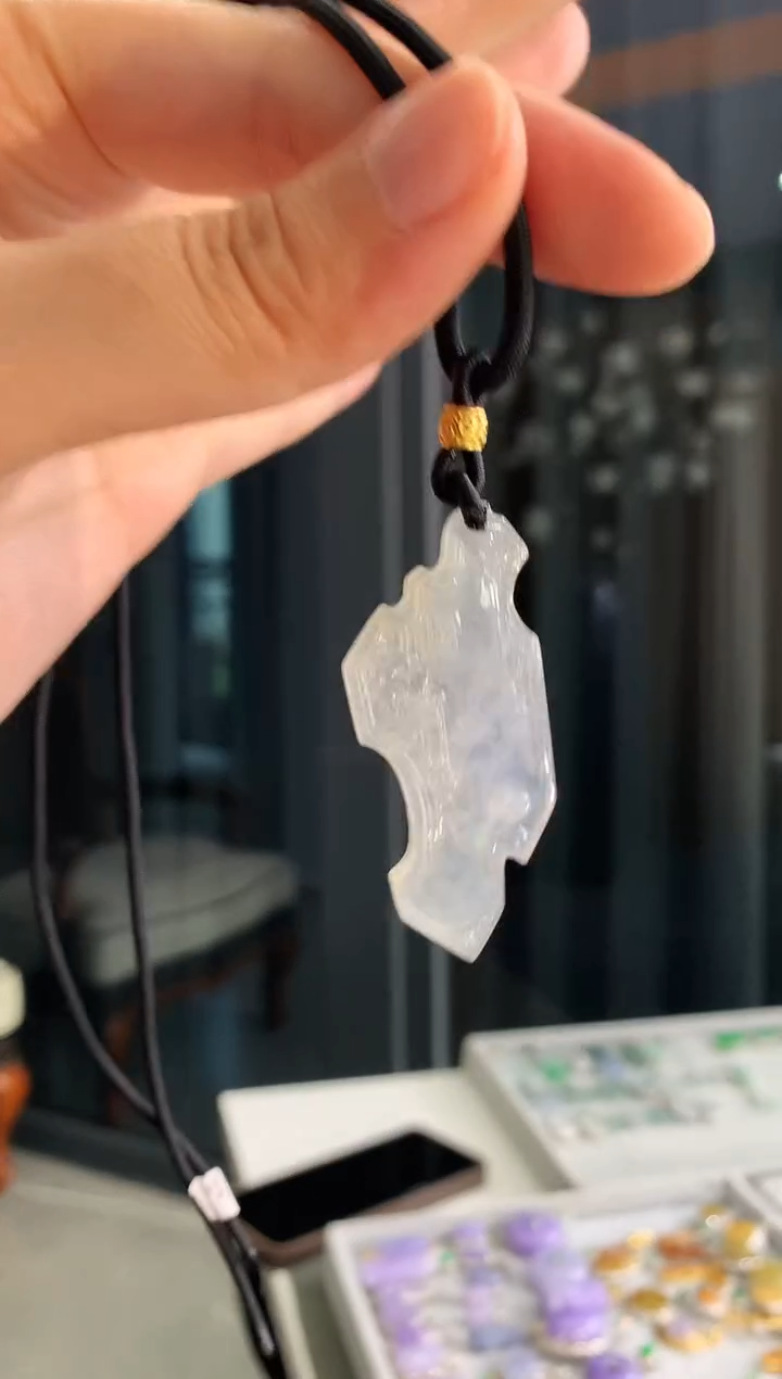 【闪购商品】翡翠颈饰未镶嵌吊坠