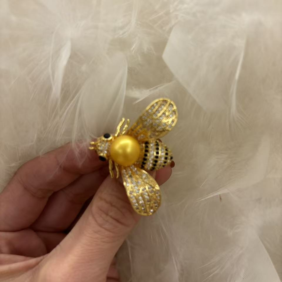 铜合金合成锆石胸针 铜合金【法式小蜜蜂胸针】2876