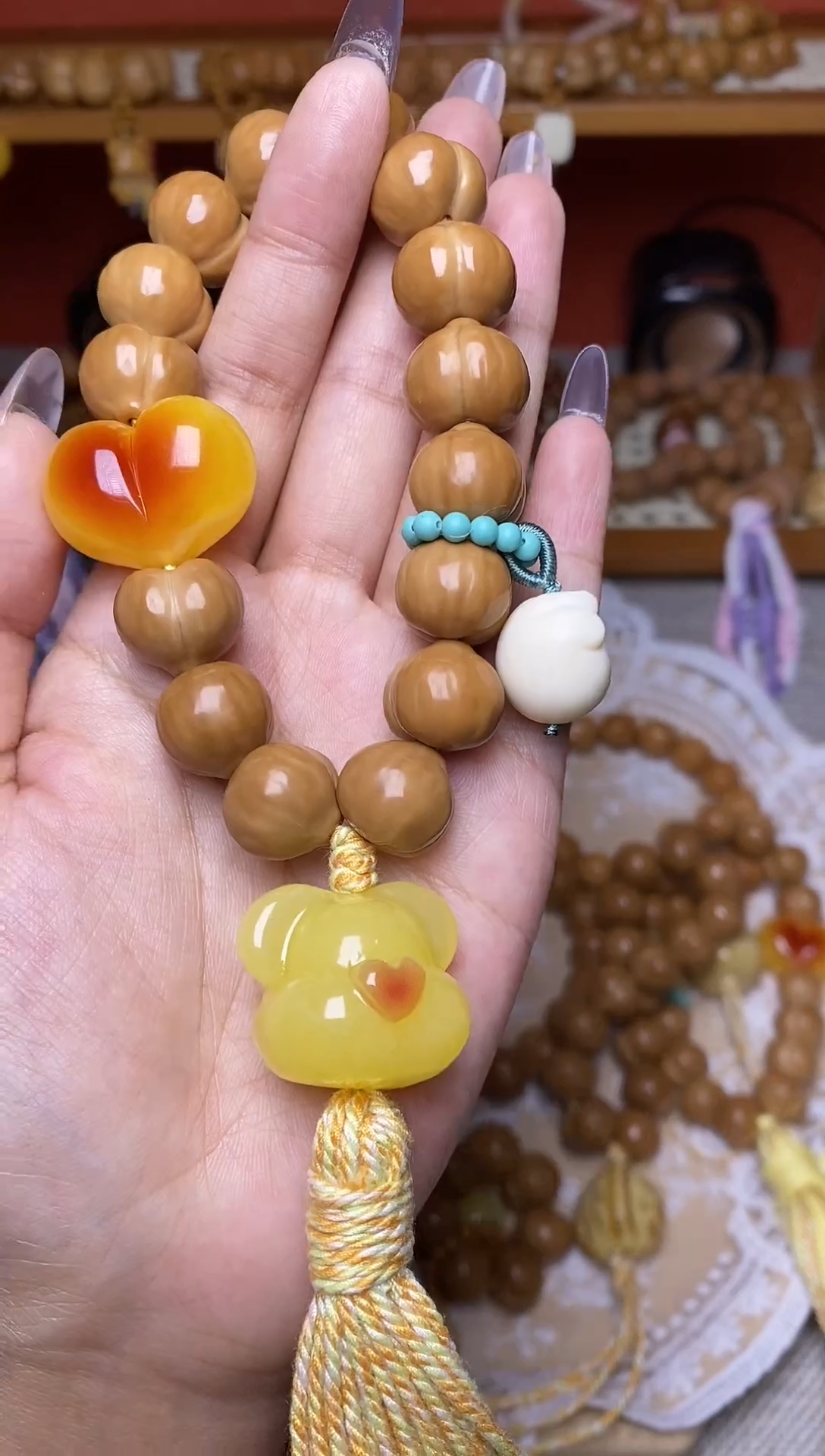 手串猴头核桃全品屁桃➕胖心熊头猫爪蓝卡黄流苏手持【5配饰款】