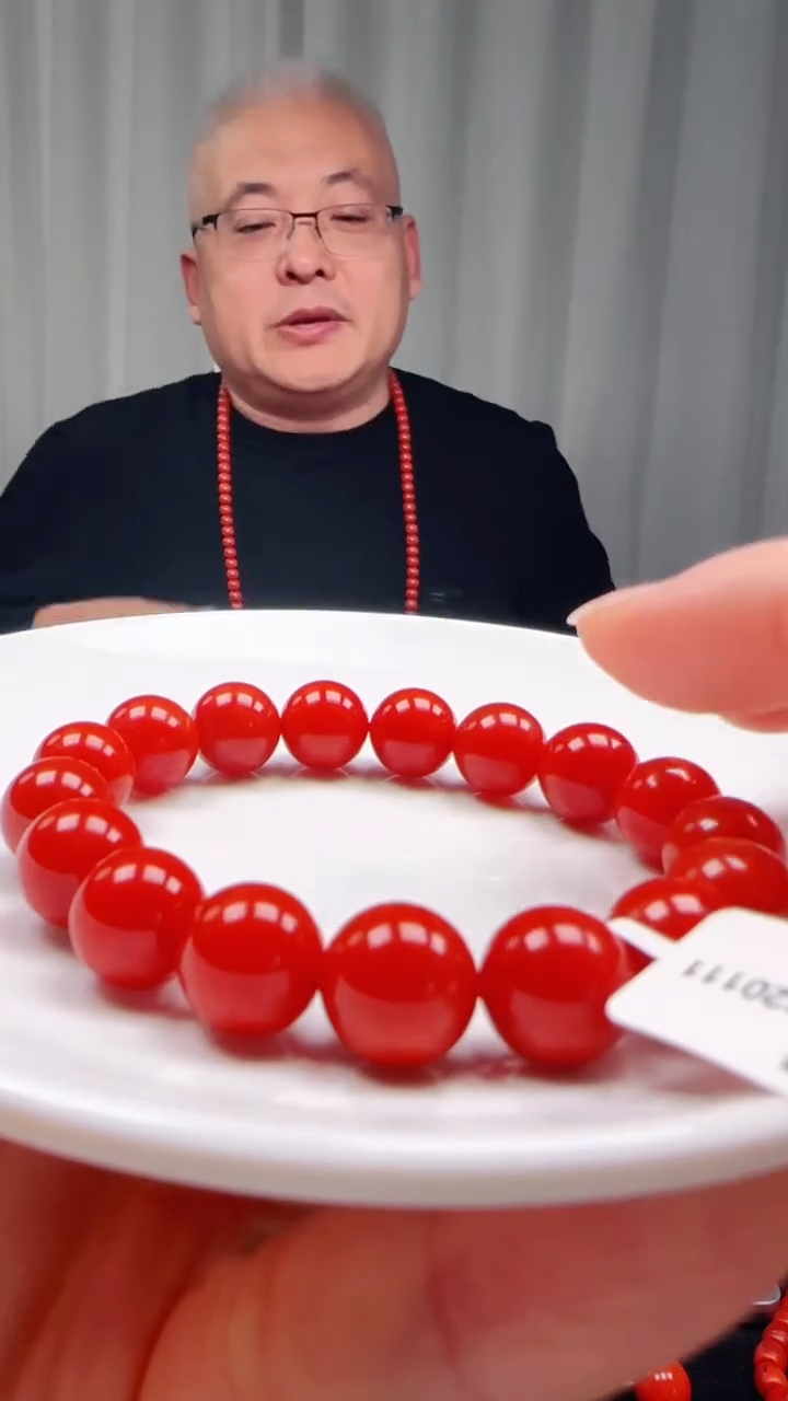 未镶嵌多样性发一件南红玛瑙【高货】锦红11mm保山圆珠单圈 