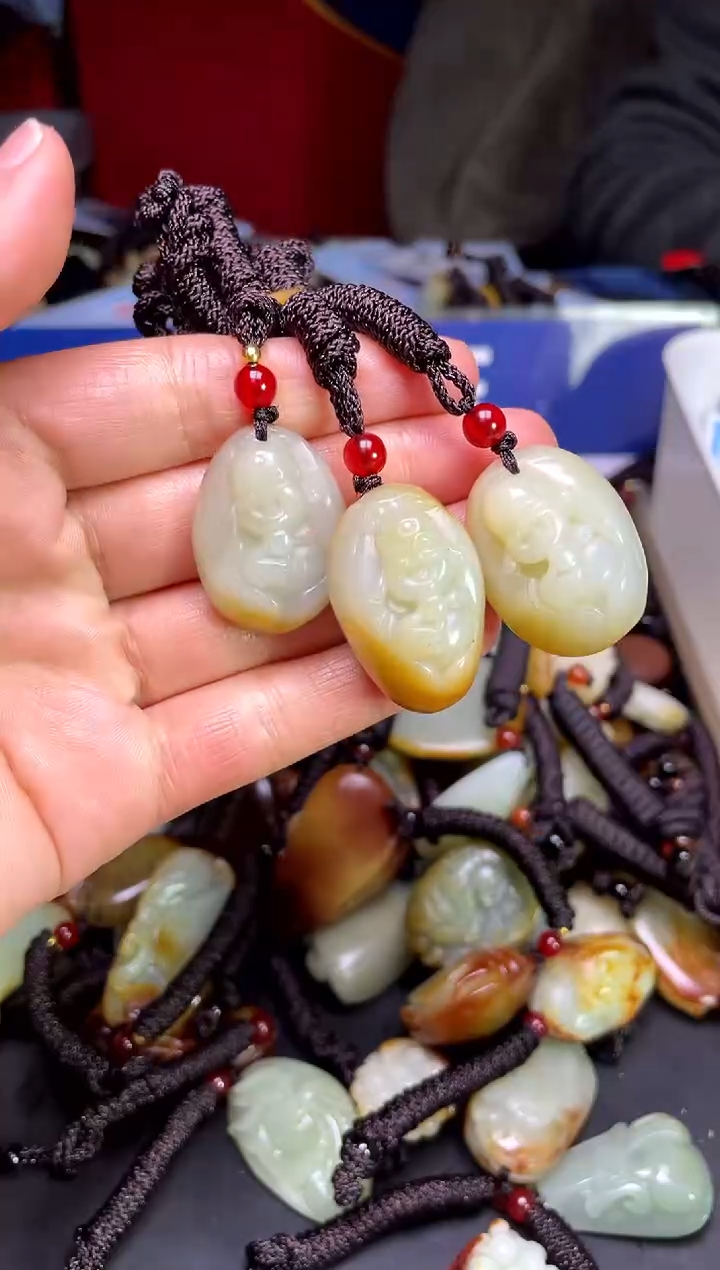 【闪购商品】和田玉颈饰未镶嵌123