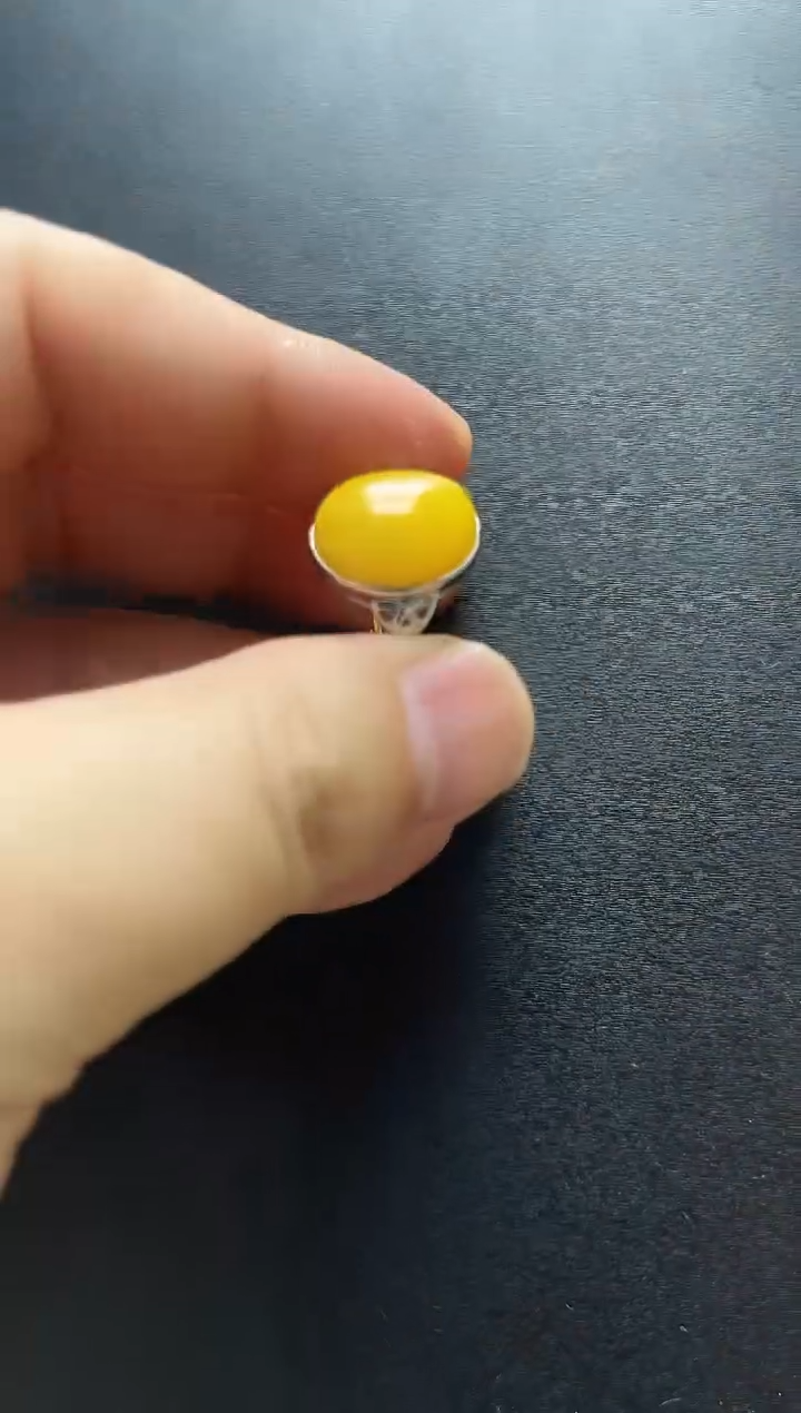 未镶嵌琥珀裸石蜜蜡戒指