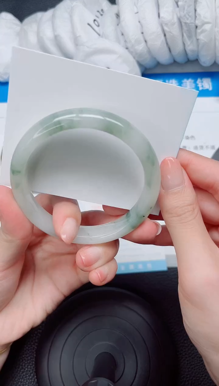 石英质玉手镯未镶嵌281-61.2