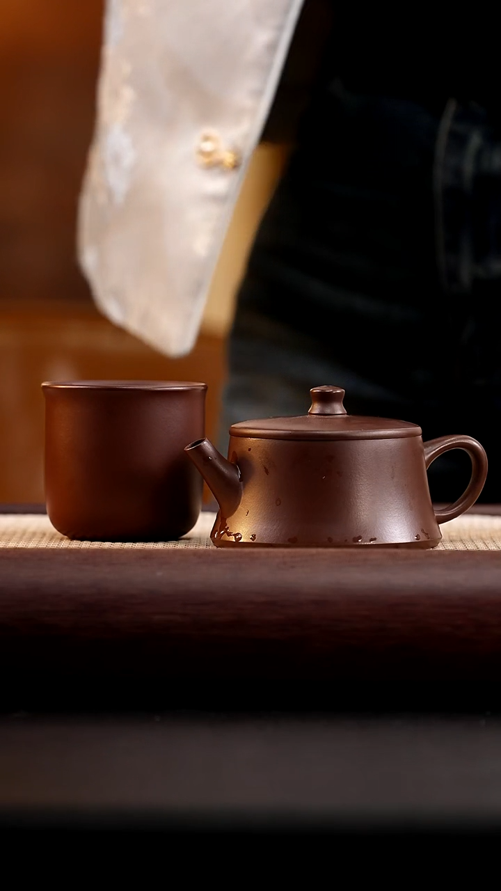 茶壶紫砂深井底槽清云柱