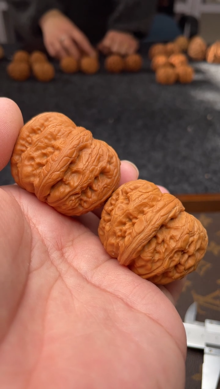 把件文玩核桃B137号44尺元宝