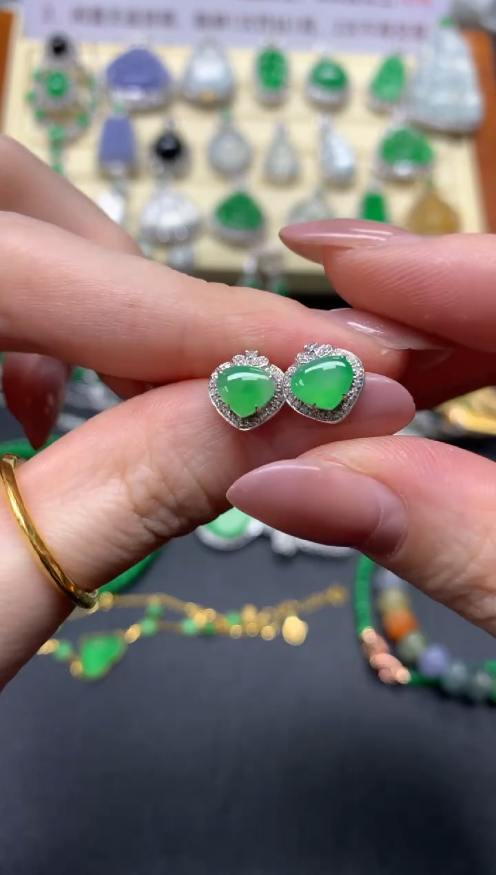翡翠18K金镶嵌耳饰耳饰|2600+260