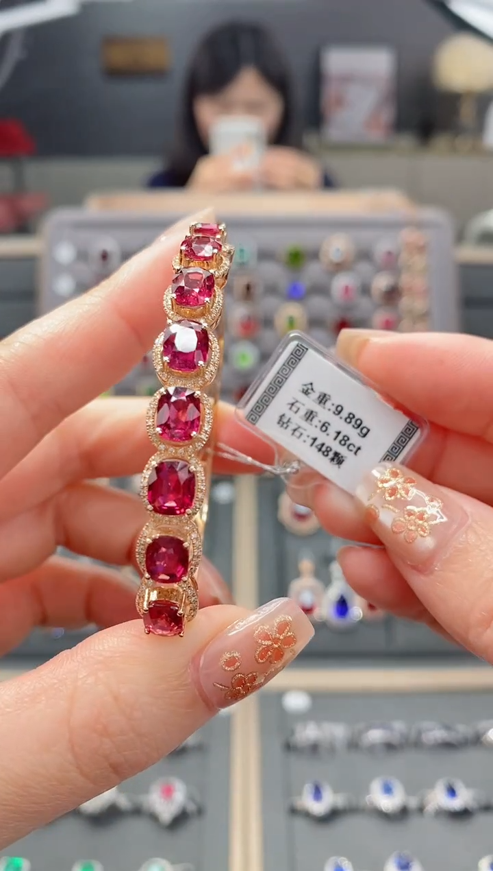 【闪购商品】碧玺手镯18K金镶嵌6.18   