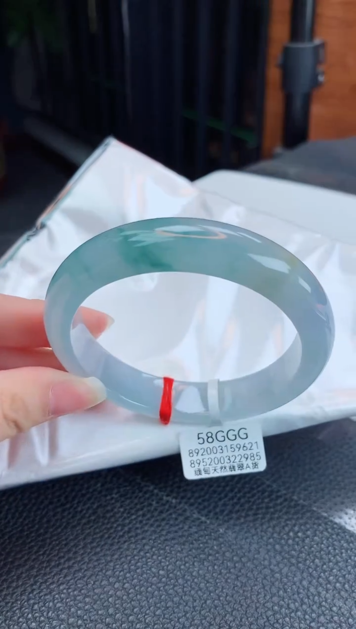【闪购商品】翡翠手镯未镶嵌缅甸天然翡翠A货手镯