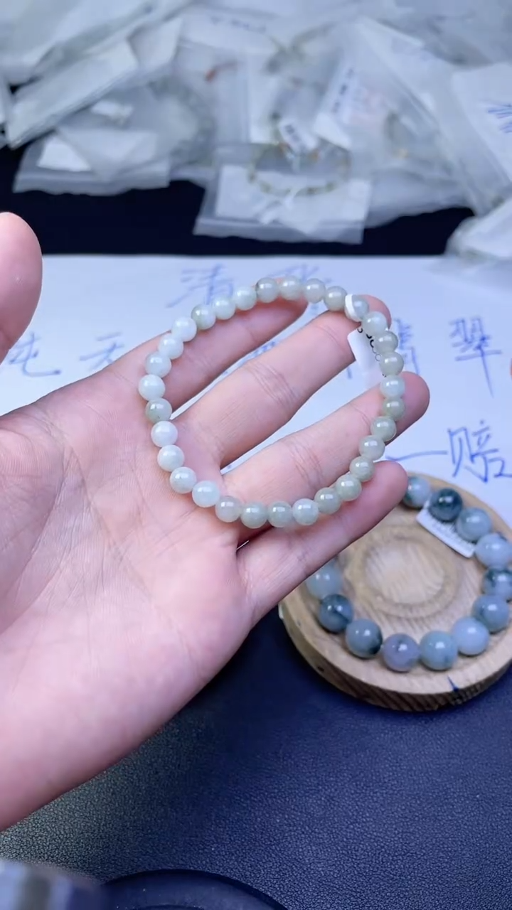 未镶嵌定制翡翠珠串