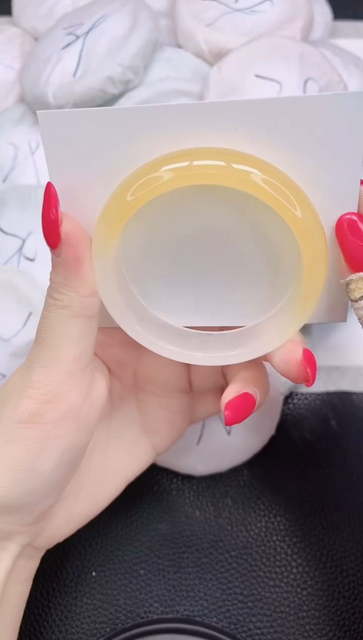 未镶嵌手镯石英质玉158-55