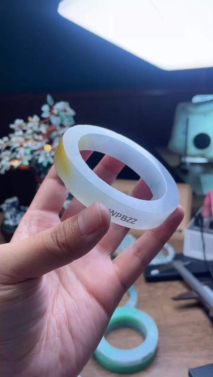 【闪购商品】定制翡翠手镯未镶嵌定制