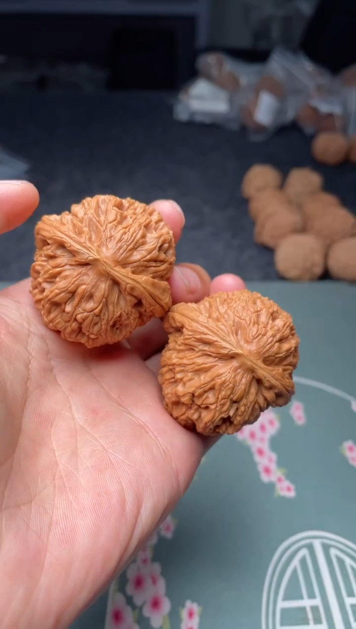 把件文玩核桃a210  水龙纹  44尺