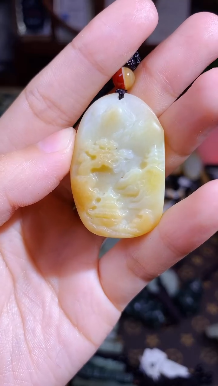 和田玉未镶嵌颈饰1