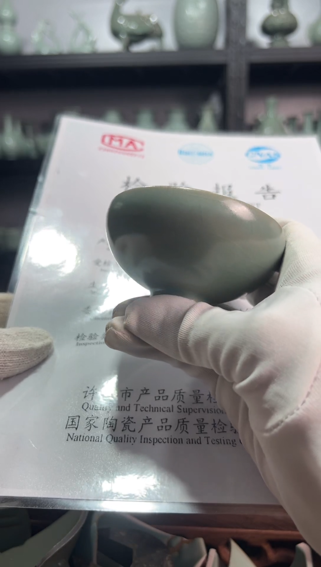 摆件精品仿古釉鸡心杯