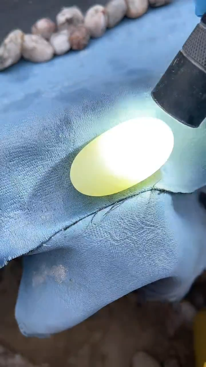 颈饰未镶嵌和田玉（糖玉）0013