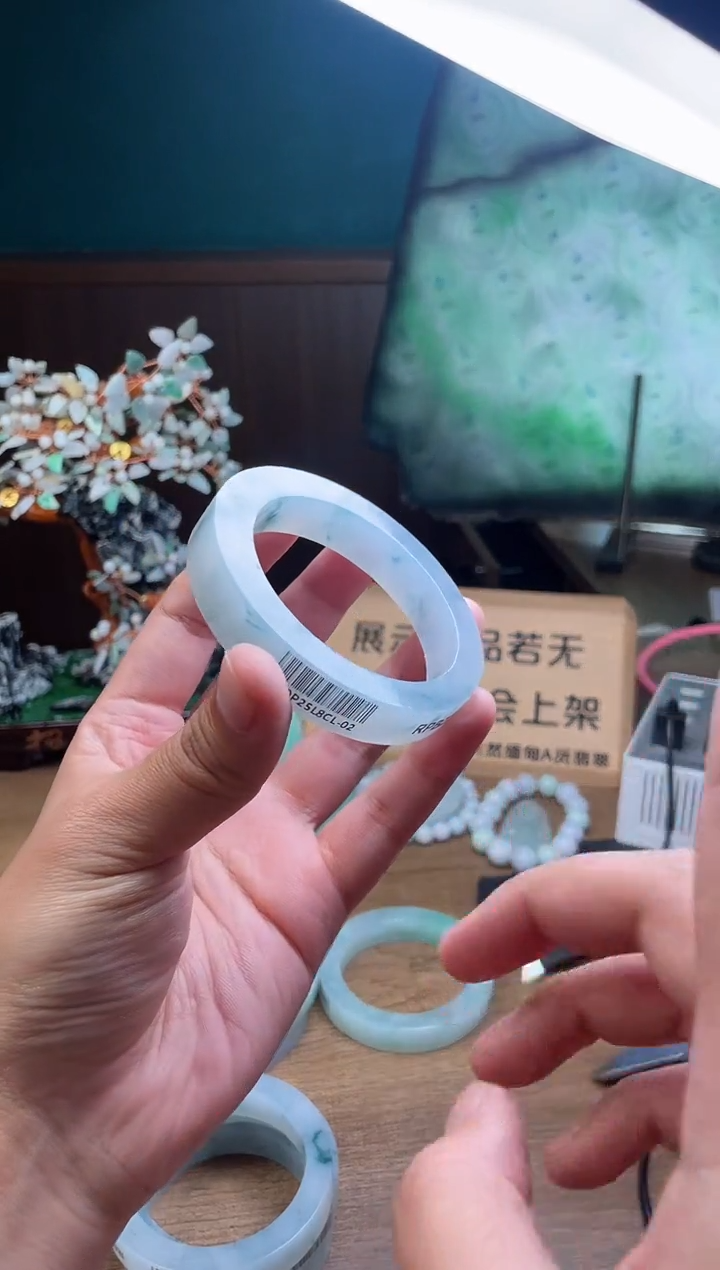 【闪购商品】定制翡翠手镯未镶嵌 定制