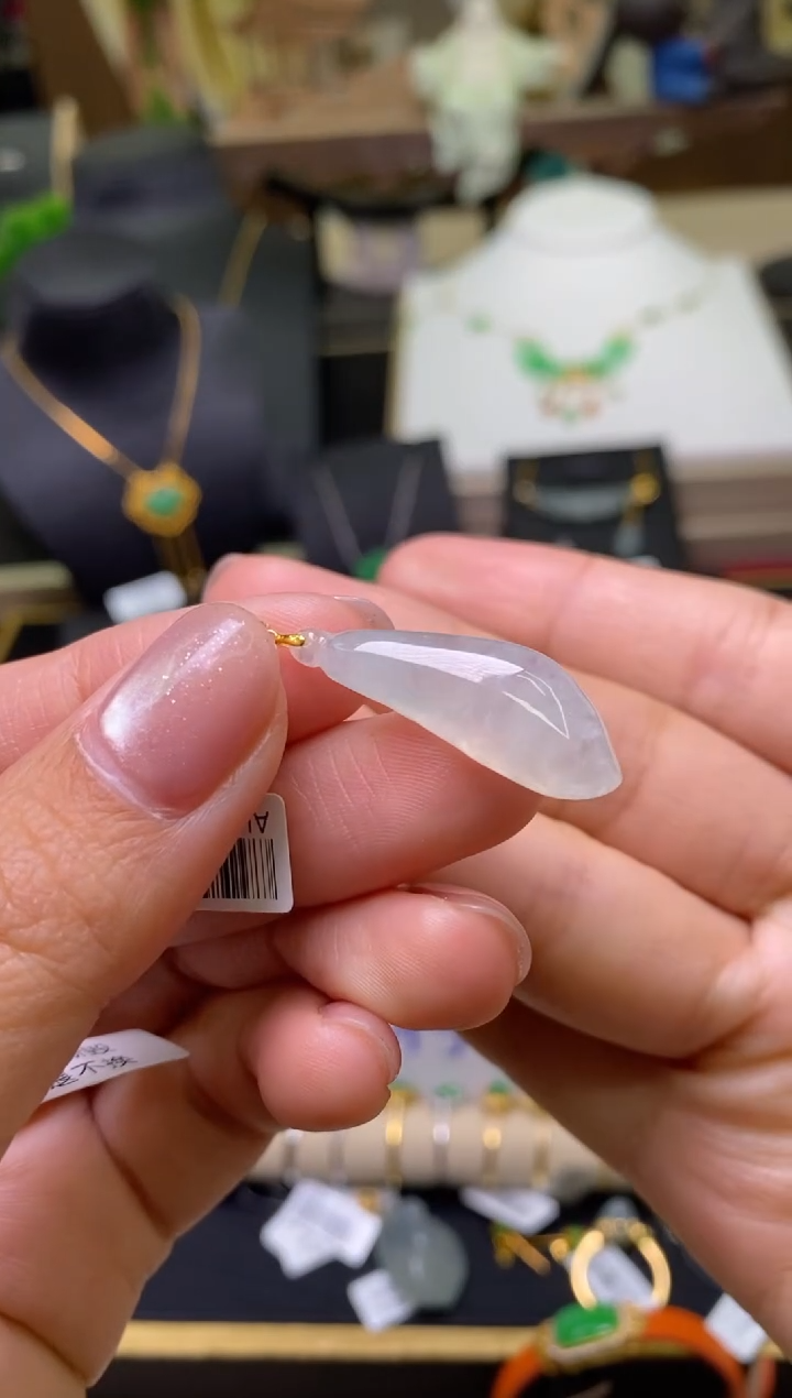 【闪购商品】翡翠颈饰18K金镶嵌净货16196