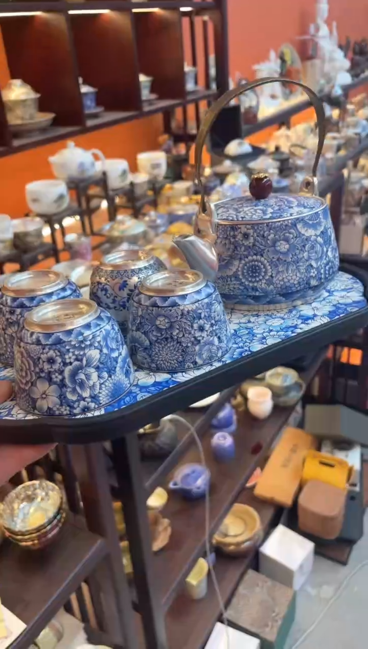 【闪购商品】瓷片@@@@@@@@万花提梁壶一壶四杯带茶盘