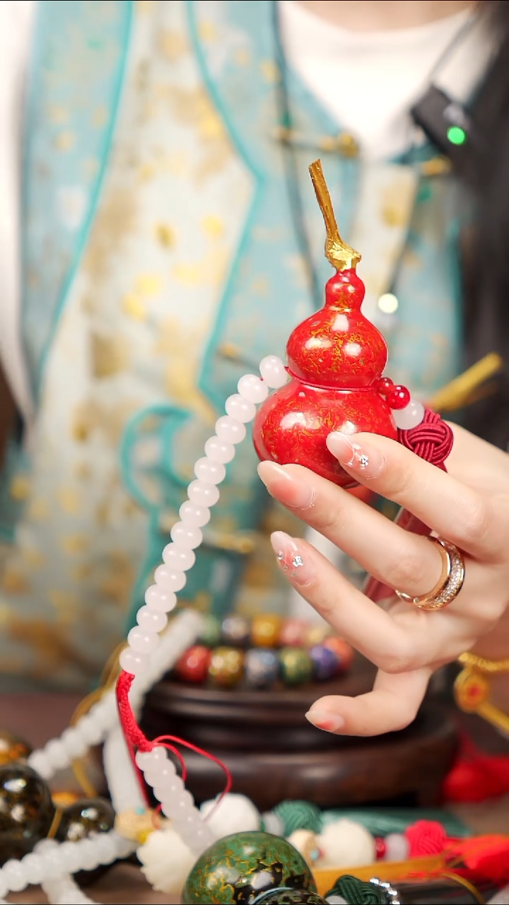 【闪购商品】150易林漂漆车挂手捻葫芦----168