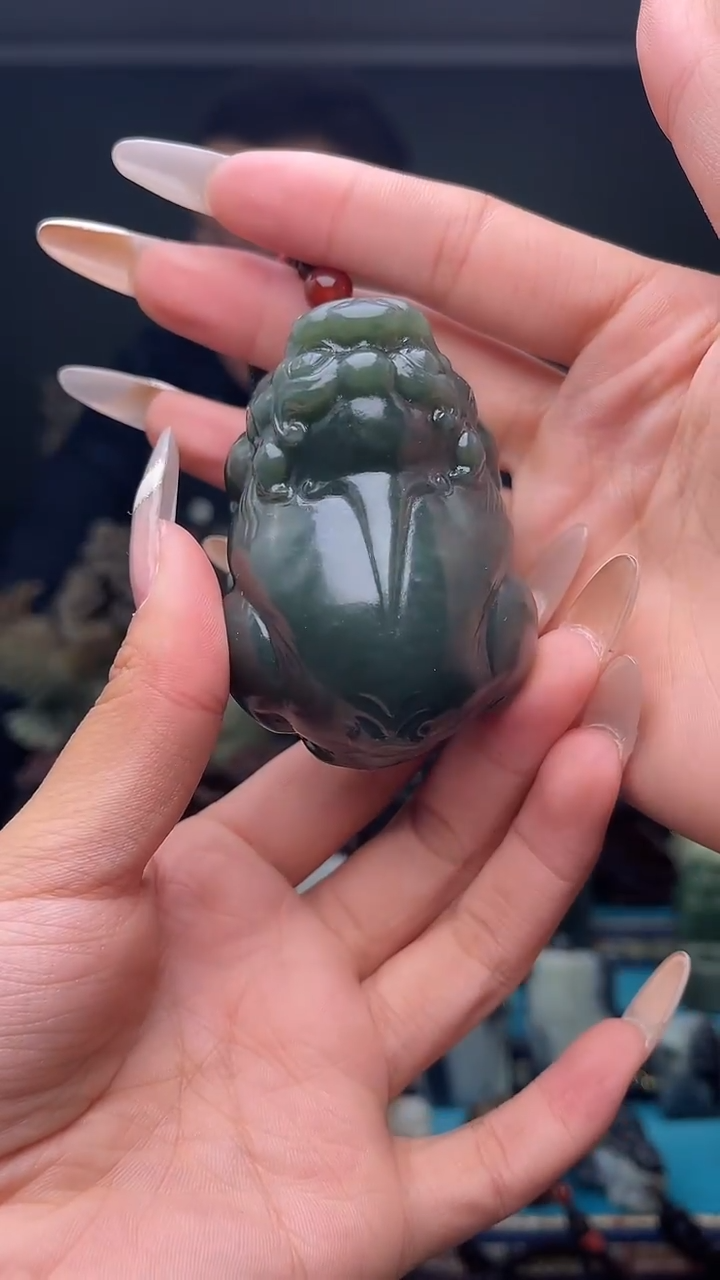 未镶嵌和田玉挂件1