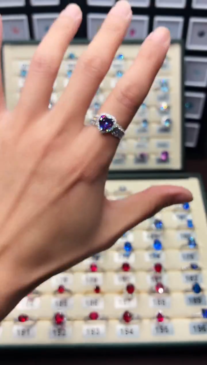 银S925镶嵌戒指尖晶石777