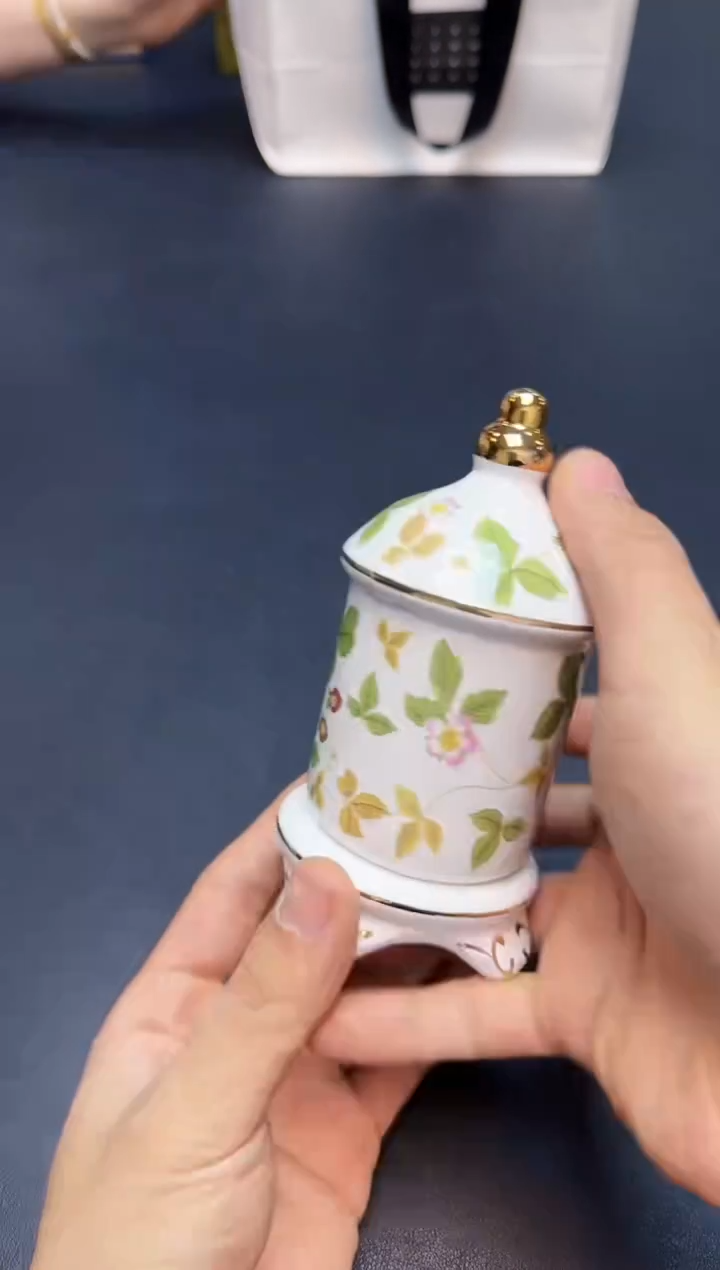 【闪购商品】瓷片全新正品一件不留@@H1621