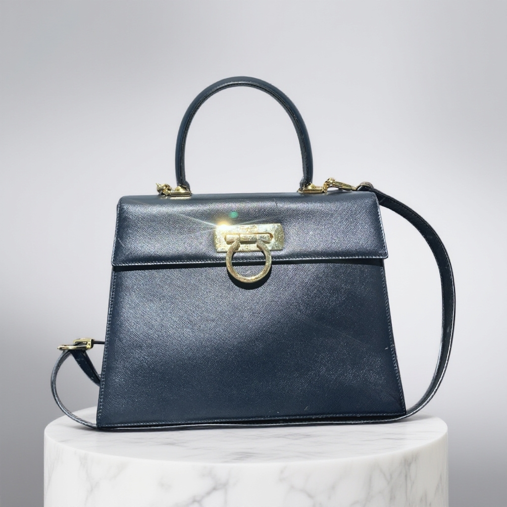 95新 FERRAGAMO/菲拉格慕 黑色博物馆手提单肩包 1752 5000