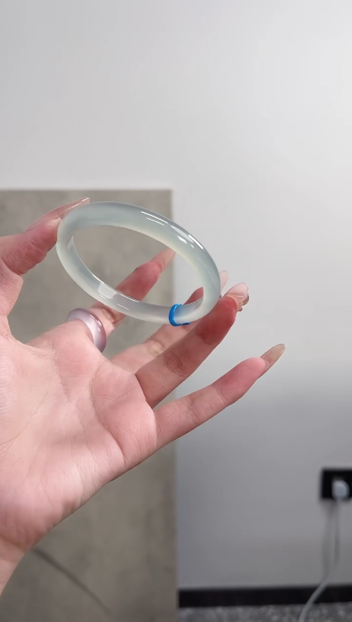 【闪购商品】玛瑙/玉髓手镯未镶嵌60圈 窄条