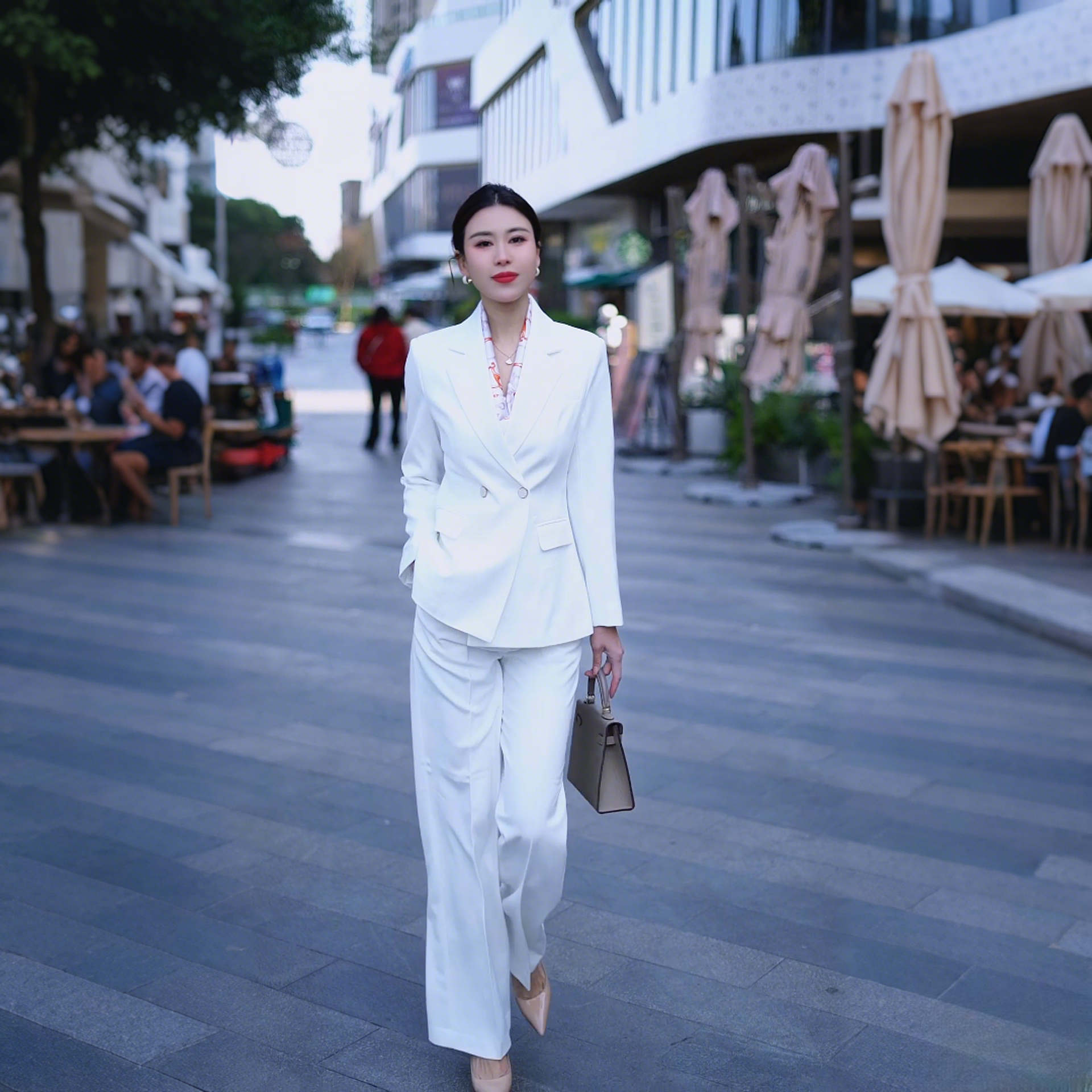 礼服气质白色西服西装职业显瘦长袖外套女士小姐女款西装套装女