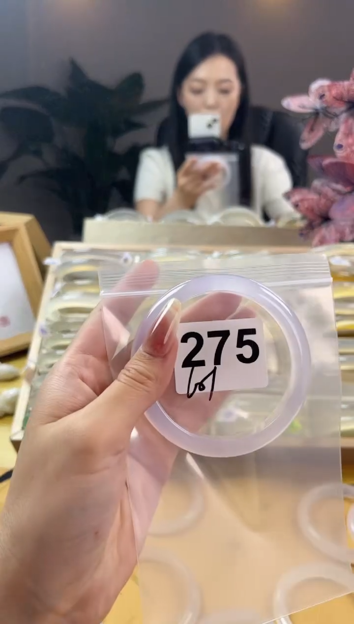 玛瑙/玉髓手镯未镶嵌275
