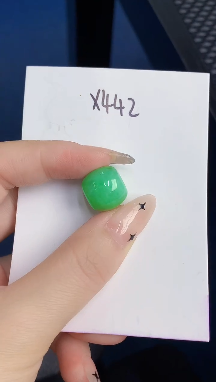 颈饰未镶嵌翡翠缅甸天然翡翠A货