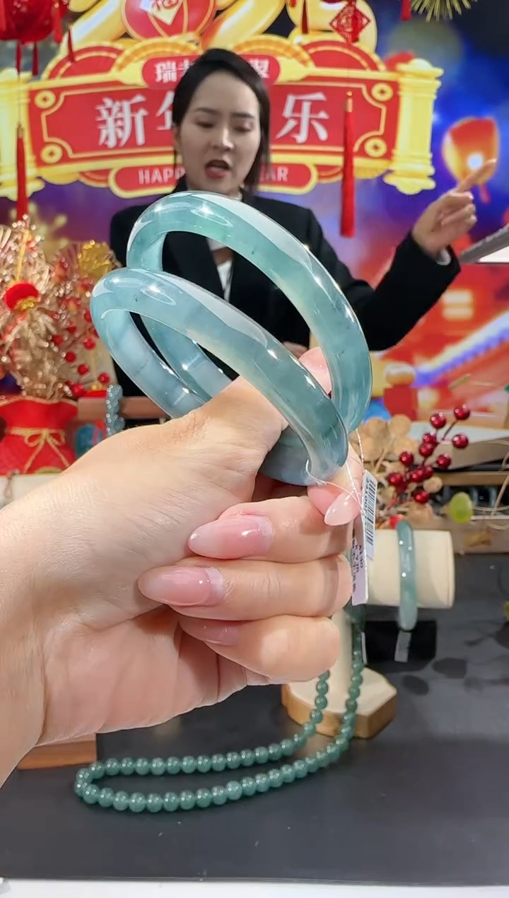 【闪购商品】定制翡翠手镯正圈未镶嵌圈口可选多样性发一