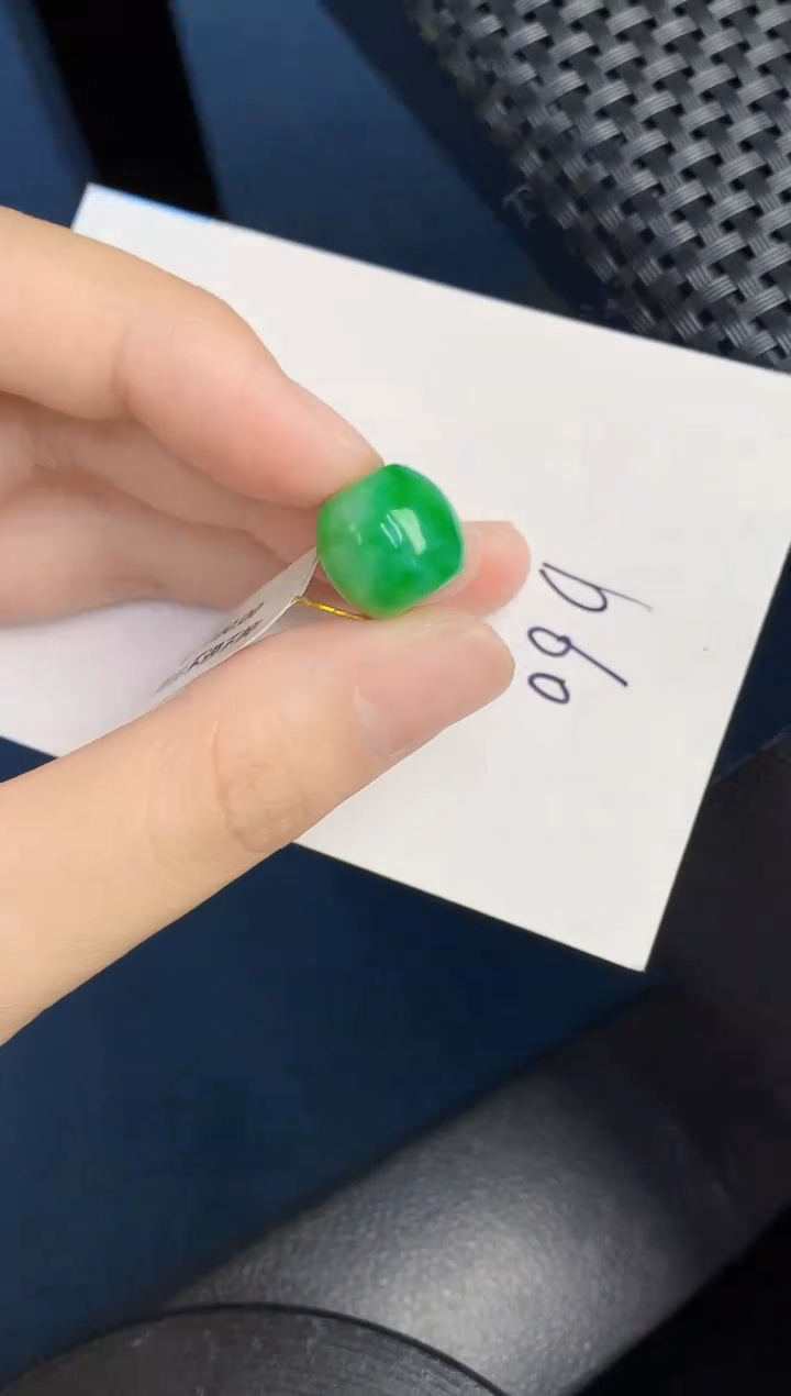 【闪购商品】翡翠未镶嵌颈饰000000000