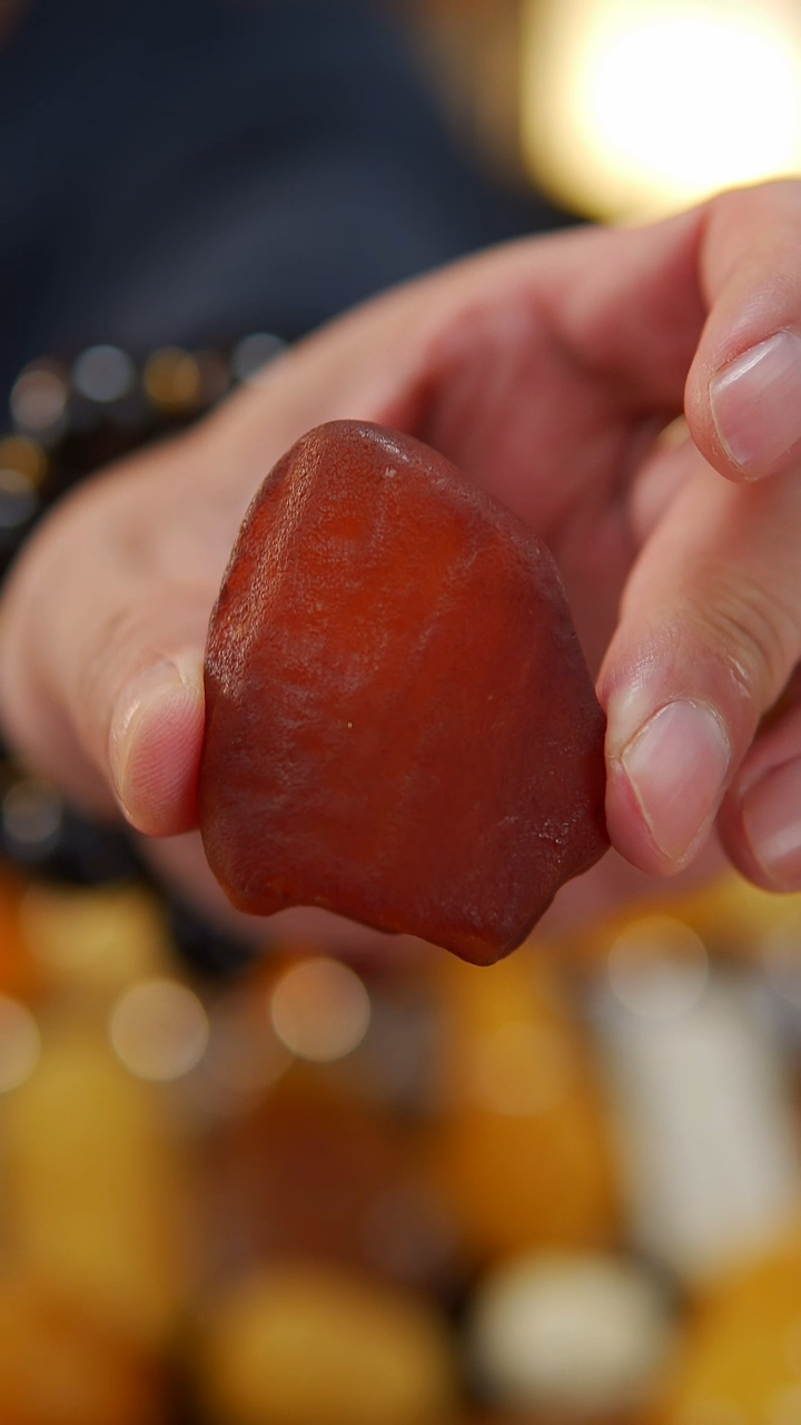 【闪购商品】蜜蜡裸石未镶嵌全皮原石27.28