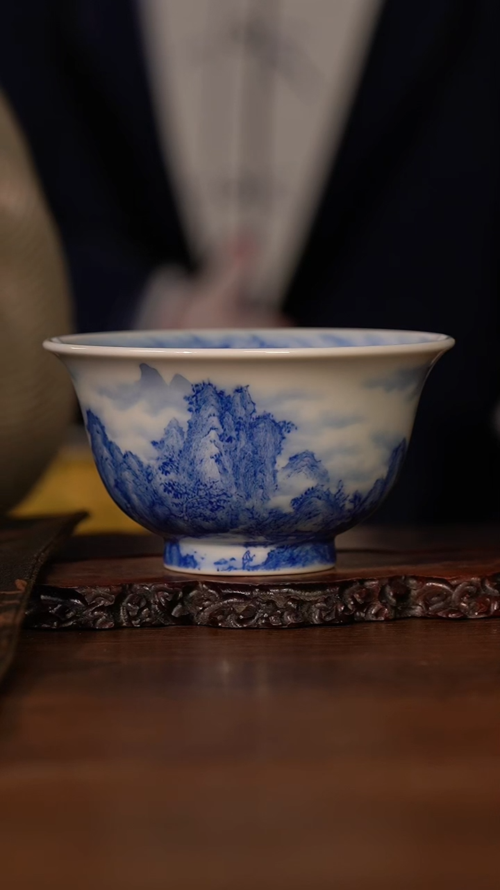 【闪购商品】杯九本珍藏青花龙腾万里压手杯