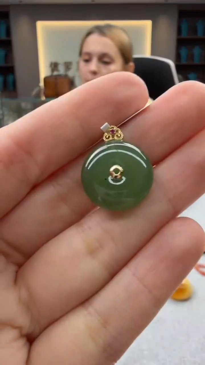 和田玉未镶嵌颈饰321秒拍号   假一赔三