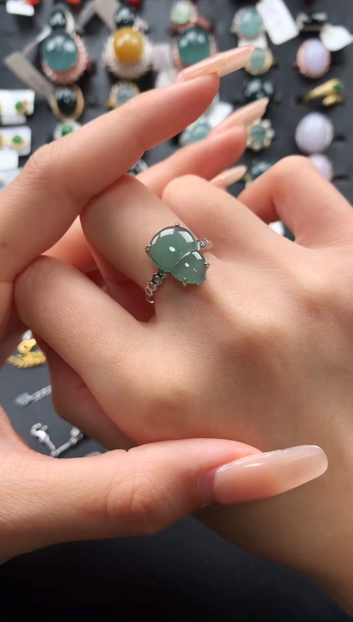 【闪购商品】翡翠戒指银S925镶嵌54654654
