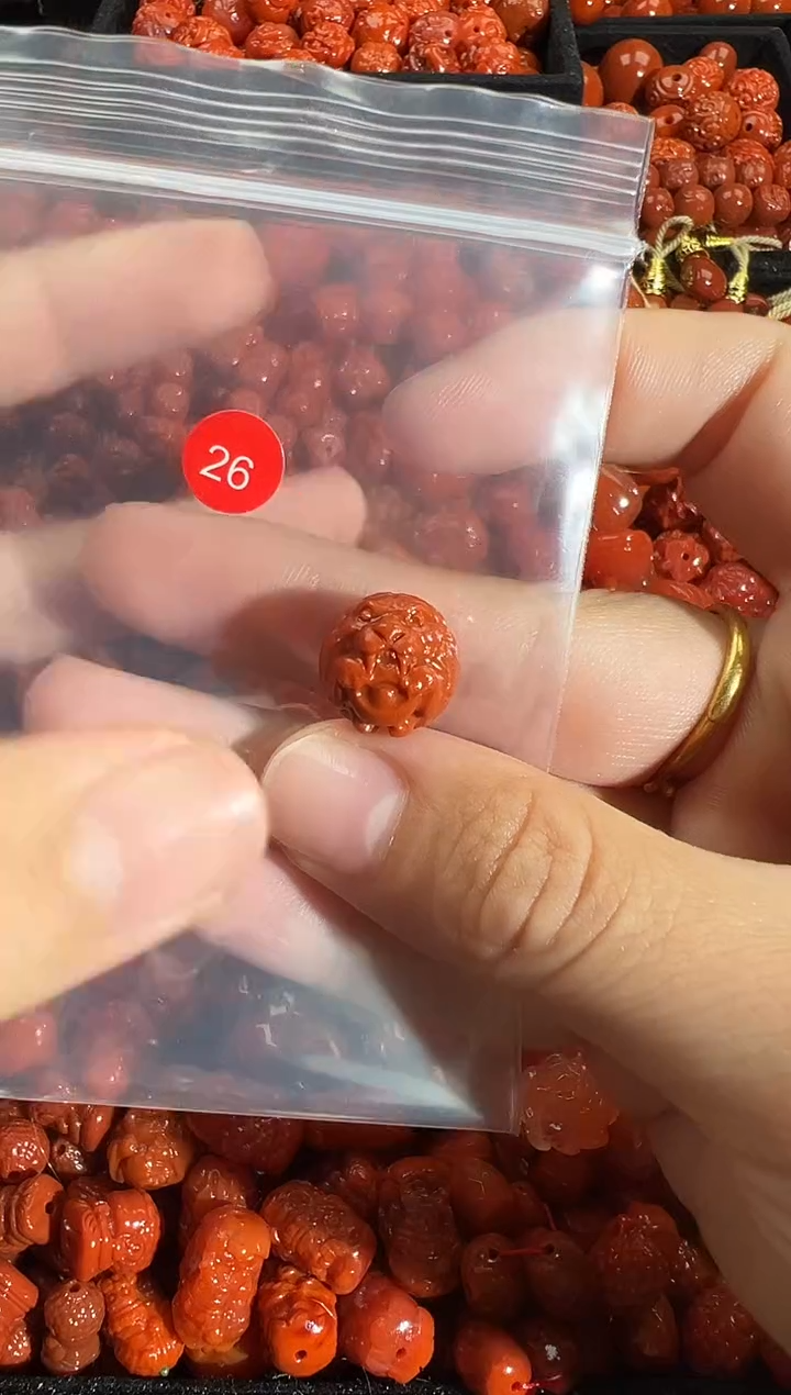 颈饰未镶嵌南红玛瑙4