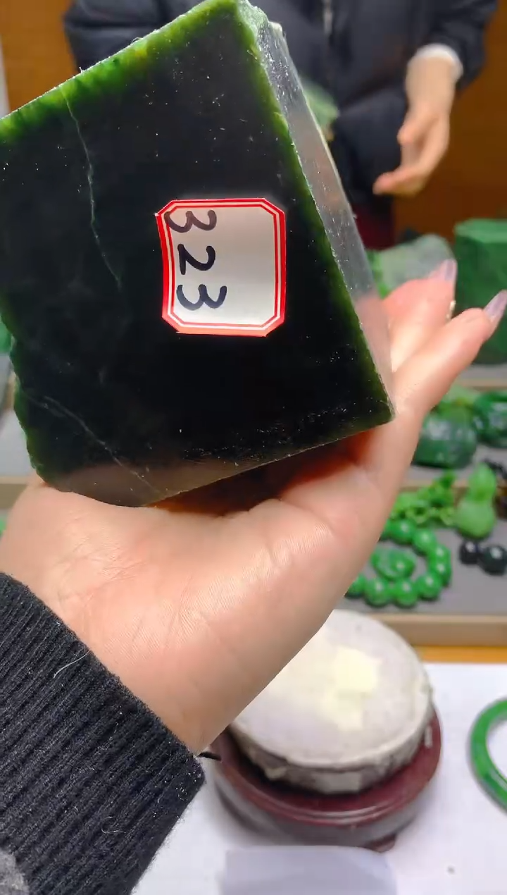 【闪购商品】和田玉（碧玉）珠宝半成品未镶嵌1