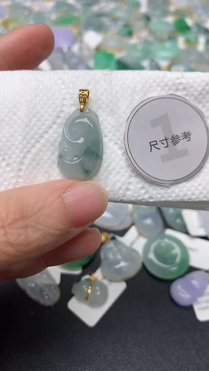 颈饰未镶嵌翡翠天然缅甸A货翡翠