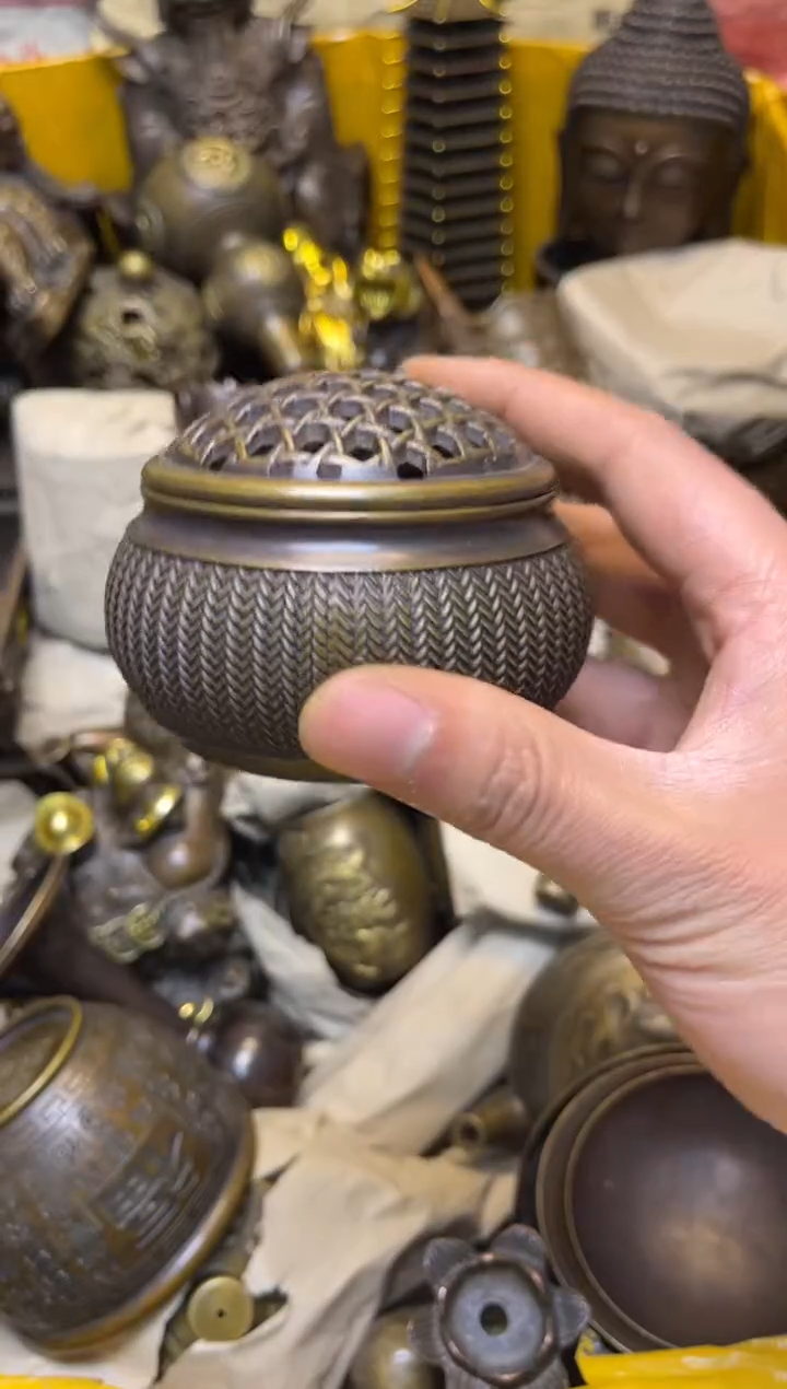 精美铜器，点击下单