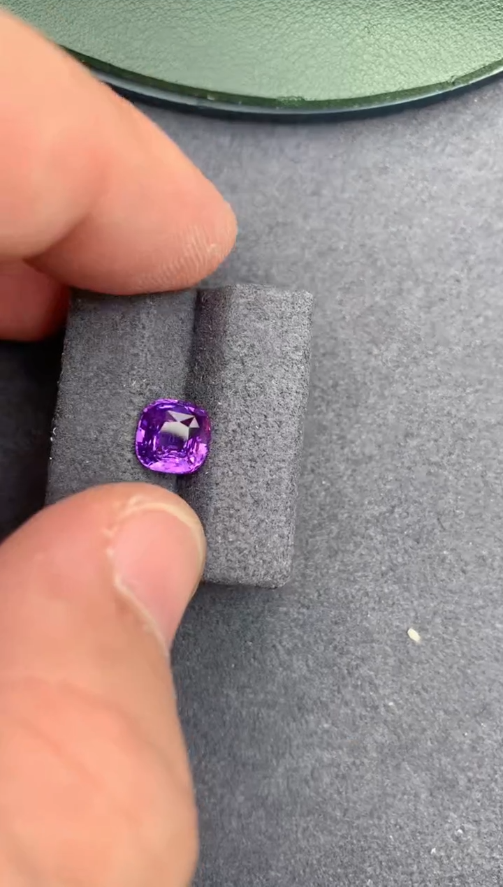 【闪购商品】彩色蓝宝石裸石未镶嵌2ct紫蓝宝